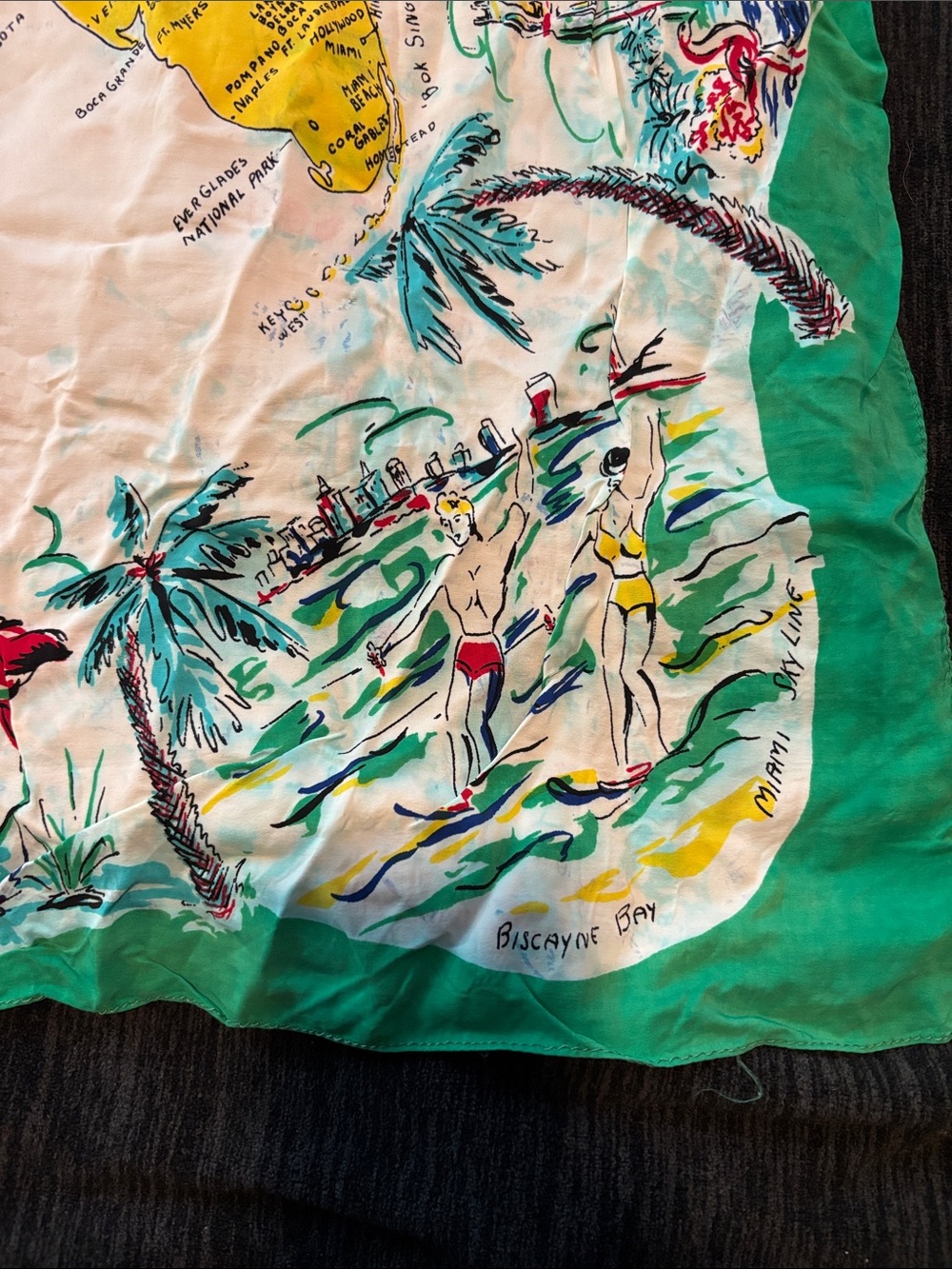 Vintage Delta Air Lines Florida Print Green Border Silk Scarf - Picture 4 of 17
